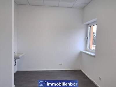 Gewerbeobjekt mieten in 4722 Peuerbach