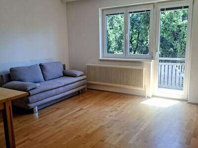 Altbauwohnung mit Balkon mieten in 4048 Puchenau (Bild 1)