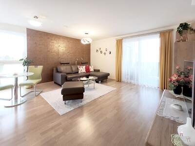 Etagenwohnung kaufen in 8073 Feldkirchen