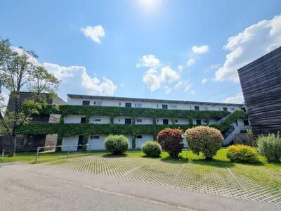 Wohnung mit Balkon mieten in 6858 Schwarzach (Bild 1)