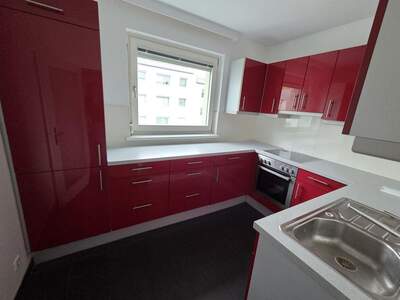 Wohnung mit Balkon mieten in 1140 Wien (Bild 2)