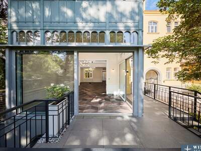 Altbauwohnung mit Balkon kaufen in 1130 Wien