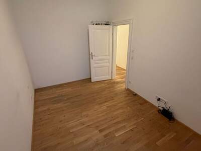 Altbauwohnung mieten in 1090 Wien (Bild 2)