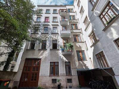 Terrassenwohnung kaufen in 1070 Wien (Bild 2)