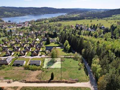 Grundstück kaufen in 38278 Lipno nad Vltavou (Bild 1)