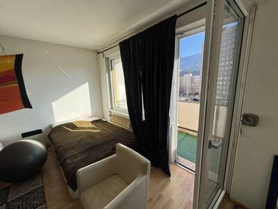Altbauwohnung mit Balkon kaufen in 6020 Innsbruck (Bild 3)