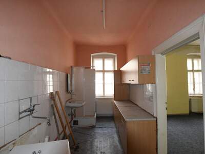 Altbauwohnung kaufen in 1160 Wien (Bild 2)