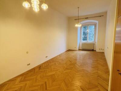Altbauwohnung mieten in 8010 Graz (Bild 1)