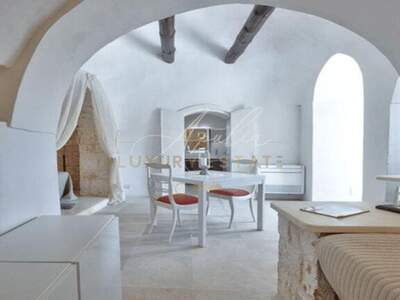 Haus mit Garten kaufen in 74015 Martina Franca (Bild 3)