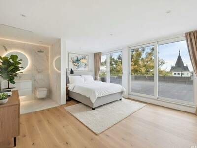 Altbauwohnung mit Balkon kaufen in 1130 Wien (Bild 3)