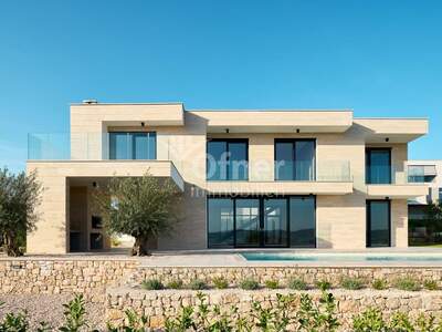 Haus kaufen in 23207 Sveti Filip i Jakov (Bild 1)