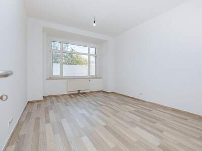 Altbauwohnung kaufen in 8020 Graz (Bild 2)
