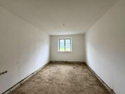 Altbauwohnung mit Balkon kaufen in 5120 St. Pantaleon (Bild 4)