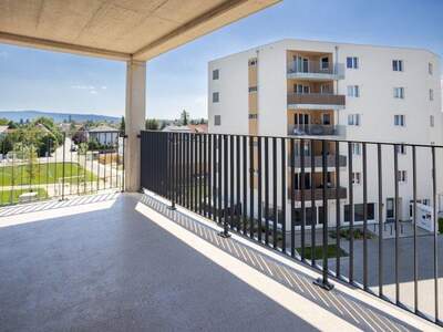 Terrassenwohnung kaufen in 2700 Wr. Neustadt (Bild 1)