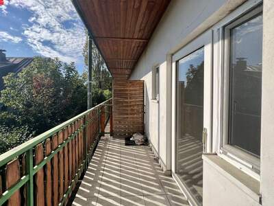 Wohnung mit Balkon kaufen in 8053 Graz (Bild 2)