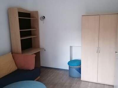 Altbauwohnung mit Balkon mieten in 1220 Wien (Bild 3)