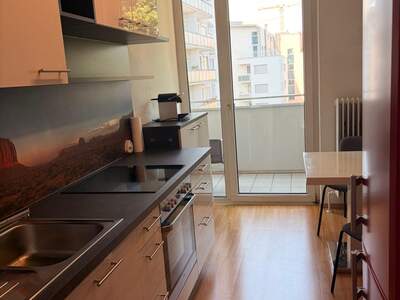 Altbauwohnung mit Balkon mieten in 8010 Graz (Bild 5)