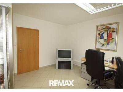 Wohnung kaufen in 1080 Wien
