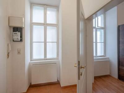 Altbauwohnung kaufen in 1200 Wien (Bild 5)