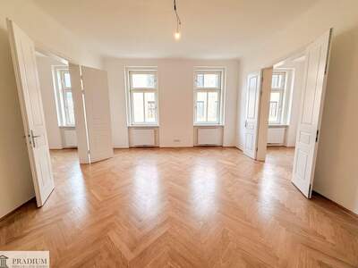 Altbauwohnung kaufen in 1090 Wien