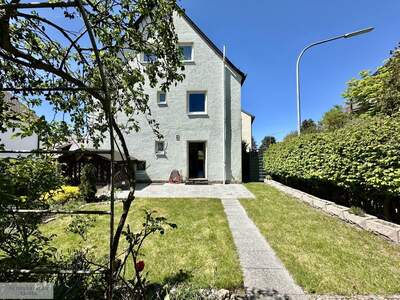 Haus kaufen in 92637 Weiden (Bild 1)