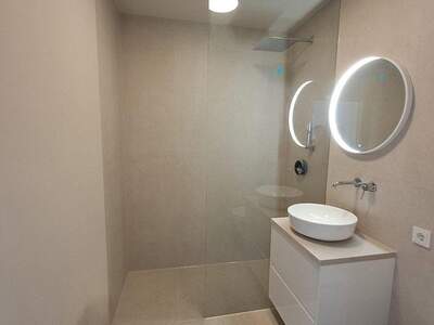 Etagenwohnung kaufen in 1010 München