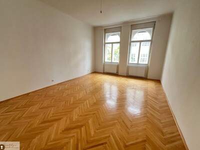 Altbauwohnung mit Balkon mieten in 8010 Graz (Bild 2)