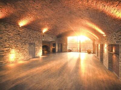 Gastronomie und Wohnung provisionsfrei mieten in 1090 Wien