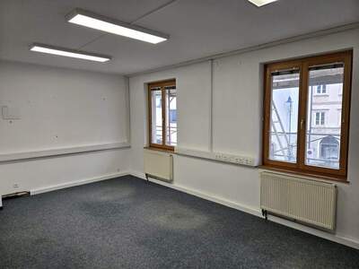 Gewerbeobjekt mieten in 3350 Haag