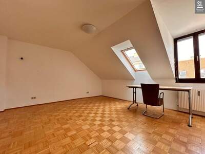 Altbauwohnung kaufen in 8020 Graz (Bild 1)