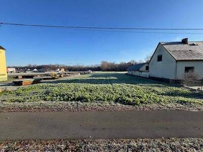 Grundstück kaufen in 8472 Leibnitz