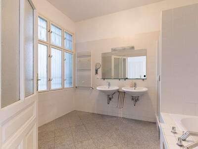 Wohnung mit Balkon mieten in 1180 Wien (Bild 5)