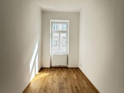 Altbauwohnung kaufen in 1150 Wien (Bild 2)