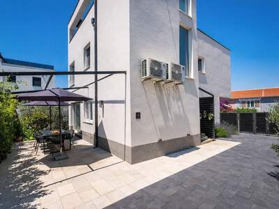 Haus kaufen in 21223 Okrug Gornji (Bild 2)