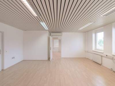 Gewerbeobjekt mieten in 1110 Wien (Bild 2)