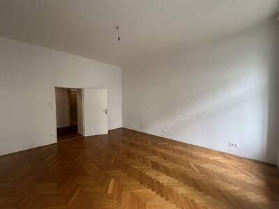 Altbauwohnung mit Balkon mieten in 8010 Graz (Bild 3)