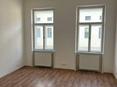 Altbauwohnung kaufen in 1090 Wien (Bild 2)