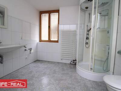Gewerbeobjekt mieten in 4283 Bad Zell