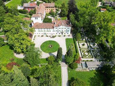 Haus mit Garten kaufen in 33030 Brazzacco (Bild 1)