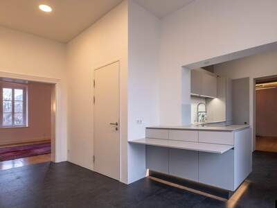 Altbauwohnung mit Balkon mieten in 4020 Linz (Bild 5)