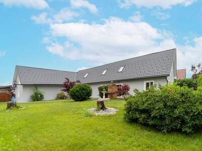 Wohnung kaufen in 8431 Gralla