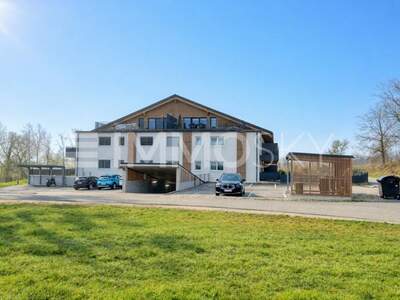 Erdgeschosswohnung kaufen in 4910 Ried