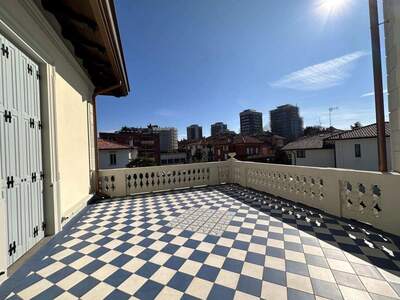 Haus kaufen in 33100 Udine (Bild 4)