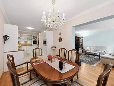 Wohnung kaufen in 1040 Wien