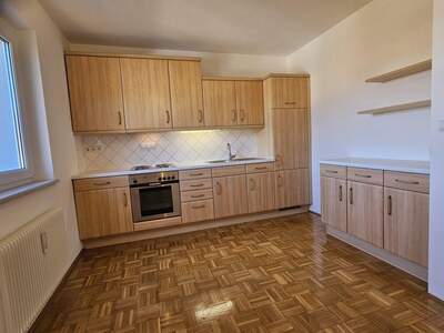 Wohnung mit Balkon kaufen in 8052 Graz