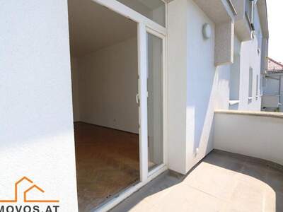Altbauwohnung mit Balkon kaufen in 1180 Wien 18.
