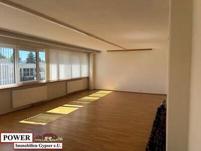 Bürozentrum mieten in 5231 Schalchen