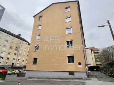 Altbauwohnung mit Balkon kaufen in 8020 Graz (Bild 1)