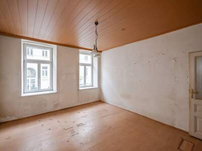 Altbauwohnung kaufen in 1160 Wien (Bild 1)