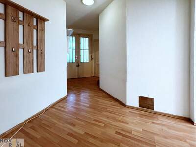 Altbauwohnung kaufen in 1150 Wien (Bild 3)